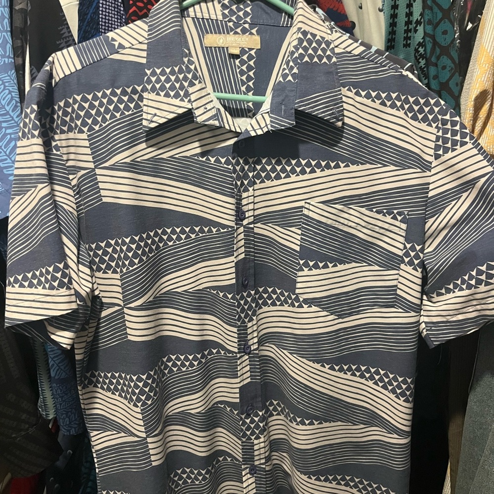 Manaola Artistic Blue and White Casual Shirt